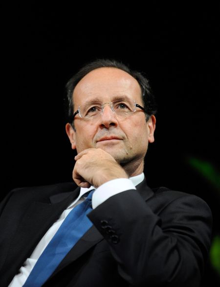 Hollande o tine pe-a lui: economia Frantei merge bine!